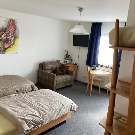 Hotel-pension-waldblick *