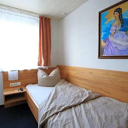 Hotel-pension-waldblick Отель Mainhardt