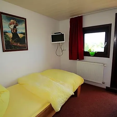 Отель Hotel-pension-waldblick *